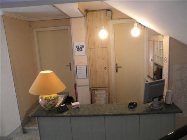 Central Hotel Saint-Priest  Zewnętrze zdjęcie