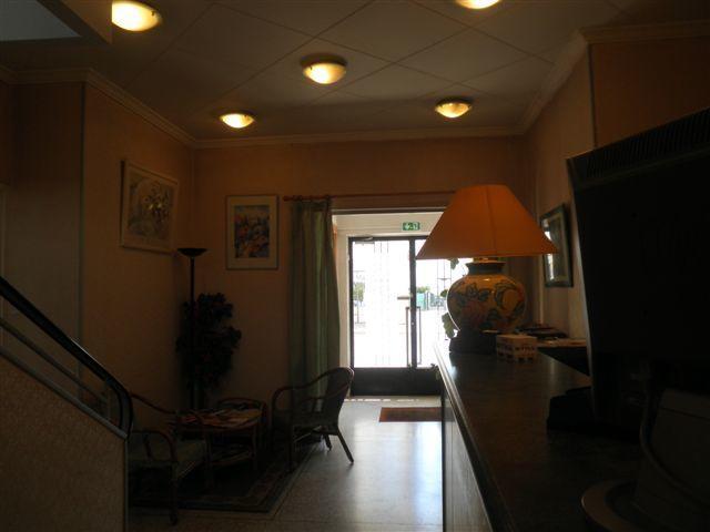 Central Hotel Saint-Priest  Zewnętrze zdjęcie