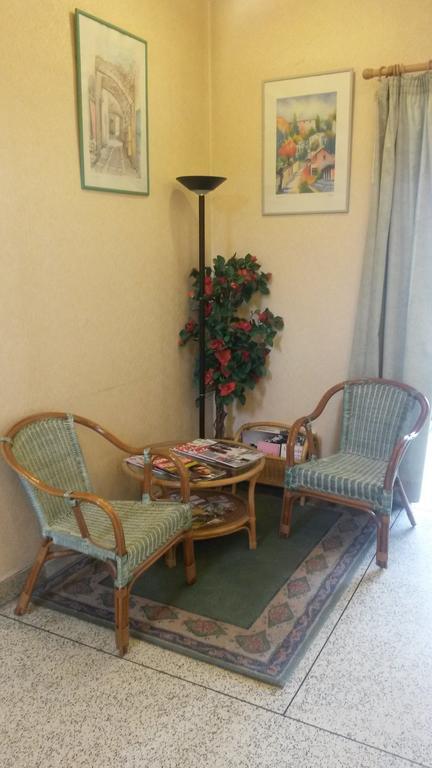 Central Hotel Saint-Priest  Zewnętrze zdjęcie